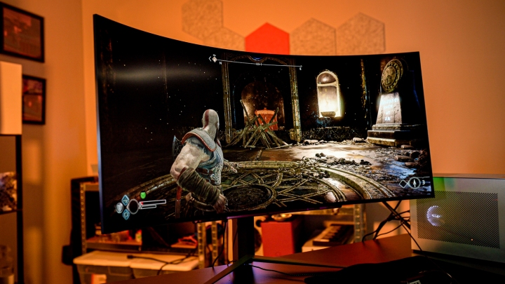 God of War در ال‌جی UltraGear OLED 45 اجرا می‌شود.